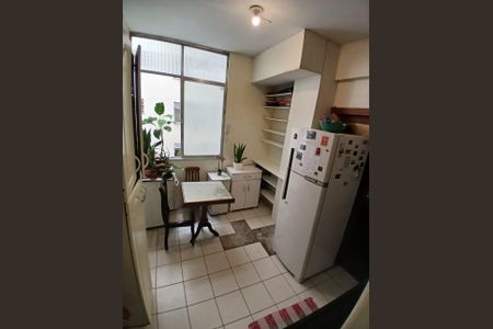 Cozinha de apartamento para alugar com 3 quartos, 83m² em Botafogo, Rio de Janeiro