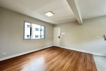 Sala de apartamento à venda com 2 quartos, 57m² em Chácara Inglesa, São Paulo