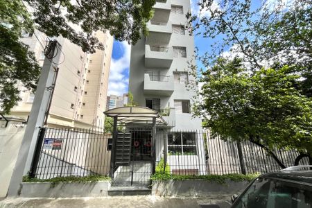Apartamento à venda com 57m², 2 quartos e 1 vaga Apartamento à venda com 57m², 2 quartos e 1 vagaFachada