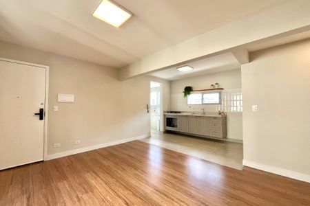 Sala de apartamento à venda com 2 quartos, 57m² em Chácara Inglesa, São Paulo