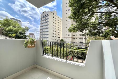 Apartamento à venda com 57m², 2 quartos e 1 vaga Apartamento à venda com 57m², 2 quartos e 1 vagaVaranda do Quarto 1