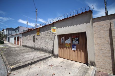 Casa à venda com 360m², 2 quartos e 3 vagasFachada /Plaquinha Instalada 15/01/2026 TIKP-237