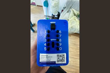 Apartamento à venda com 80m², 2 quartos e sem vagaLockbox