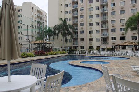 Apartamento para alugar com 55m², 2 quartos e 1 vagaÁrea comum - Piscina