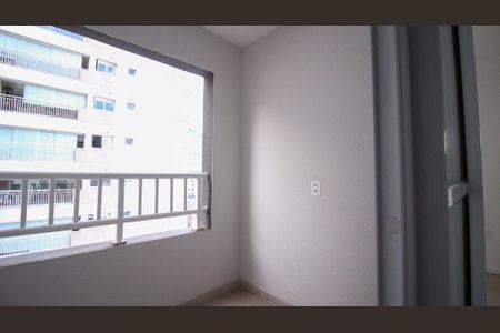 Varanda Sala/Cozinha de apartamento para alugar com 2 quartos, 34m² em Vila Ema, São Paulo