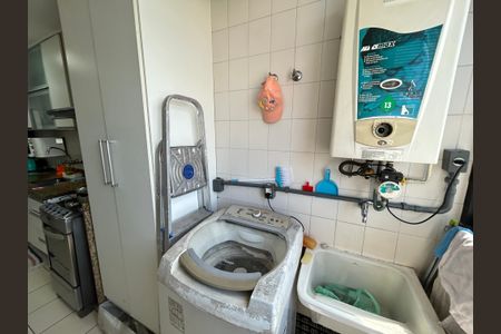 Apartamento à venda com 169m², 2 quartos e 1 vagaÁrea de Serviço