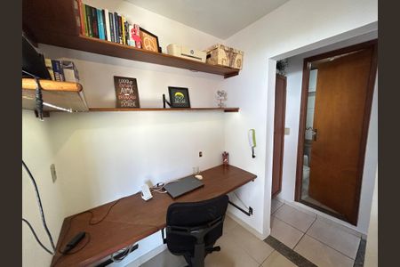 Apartamento à venda com 169m², 2 quartos e 1 vagaEscritório