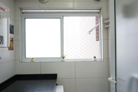 Apartamento para alugar com 60m², 3 quartos e 1 vagaÁrea de Serviço