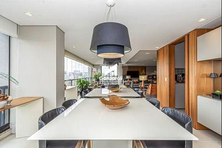 Apartamento à venda com 4 quartos, 358m² em Moema, São Paulo