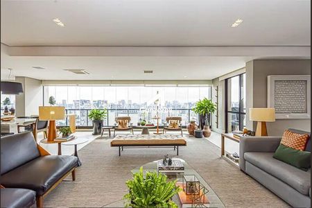 Apartamento à venda com 4 quartos, 358m² em Moema, São Paulo