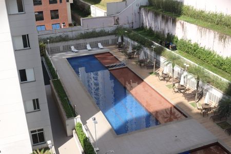 Apartamento à venda com 79m², 2 quartos e 2 vagasÁrea comum - Piscina