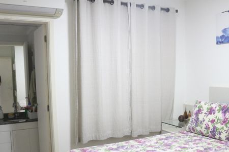 Apartamento à venda com 79m², 2 quartos e 2 vagasSuíte