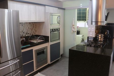 Apartamento à venda com 79m², 2 quartos e 2 vagasCozinha