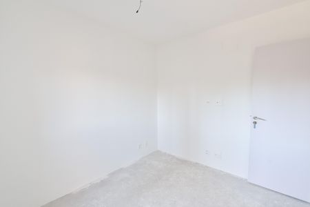 Apartamento à venda com 144m², 4 quartos e 2 vagasQuarto 2