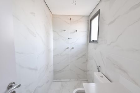 Apartamento à venda com 144m², 4 quartos e 2 vagasBanheiro da suíte 1