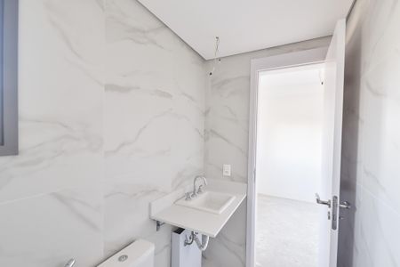 Apartamento à venda com 144m², 4 quartos e 2 vagasBanheiro da suíte 1