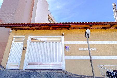 Casa de condomínio à venda com 50m², 2 quartos e 1 vagaFachada com Plaquinha