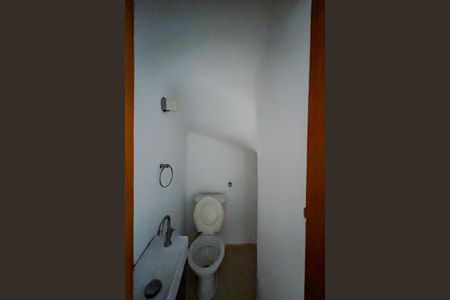 Casa de condomínio à venda com 50m², 2 quartos e 1 vagaLavabo