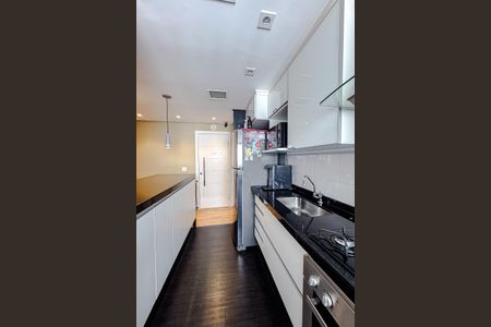 Apartamento à venda com 65m², 2 quartos e 1 vagaCozinha