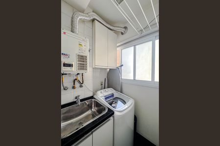 Apartamento à venda com 65m², 2 quartos e 1 vagaÁrea de Serviço