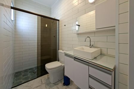 Apartamento para alugar com 190m², 4 quartos e 3 vagas Apartamento para alugar com 190m², 4 quartos e 3 vagasBanheiro da Suíte