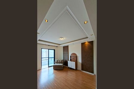 Apartamento para alugar com 190m², 4 quartos e 3 vagas Apartamento para alugar com 190m², 4 quartos e 3 vagasSala