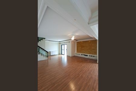 Apartamento para alugar com 190m², 4 quartos e 3 vagas Apartamento para alugar com 190m², 4 quartos e 3 vagasSala