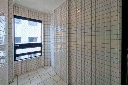 Apartamento para alugar com 190m², 4 quartos e 3 vagas Apartamento para alugar com 190m², 4 quartos e 3 vagasSacada do Quarto 1