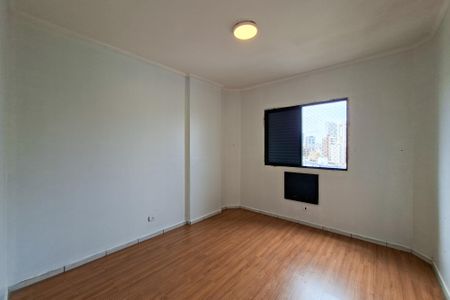 Apartamento para alugar com 190m², 4 quartos e 3 vagas Apartamento para alugar com 190m², 4 quartos e 3 vagasQuarto 2