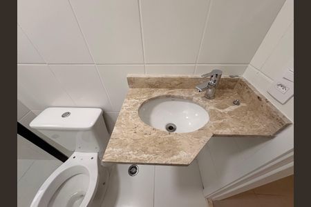 Apartamento para alugar com 62m², 2 quartos e 1 vagaBanheiro