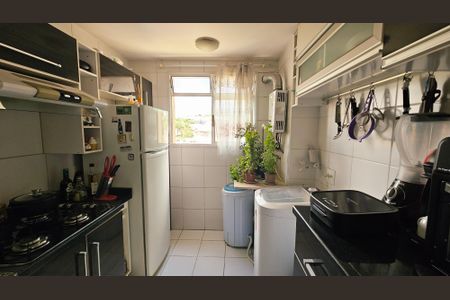 Cozinha e Área de Serviço de apartamento à venda com 2 quartos, 54m² em Vila Nova Esperia, Jundiaí