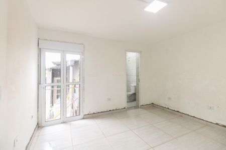 Casa à venda com 50m², 1 quarto e sem vagaSala e Quarto 