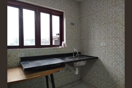 Casa para alugar com 50m², 1 quarto e sem vaga Casa para alugar com 50m², 1 quarto e sem vagaStudio