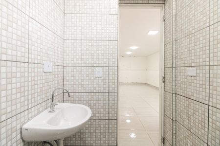 Casa à venda com 50m², 1 quarto e sem vagaBanheiro 