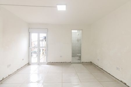 Casa à venda com 50m², 1 quarto e sem vagaSala e Quarto 