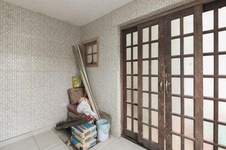 Casa à venda com 50m², 1 quarto e sem vagaCozinha e Área de Serviço 