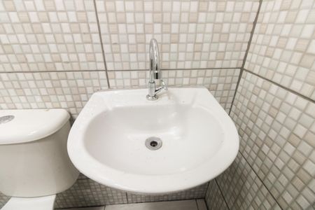 Casa à venda com 50m², 1 quarto e sem vagaBanheiro 