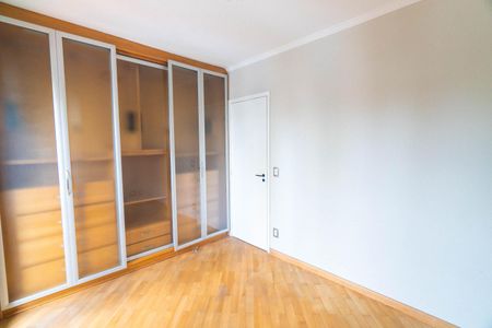 Apartamento à venda com 82m², 3 quartos e 2 vagasQuarto 3