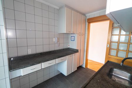 Apartamento à venda com 82m², 3 quartos e 2 vagasCozinha
