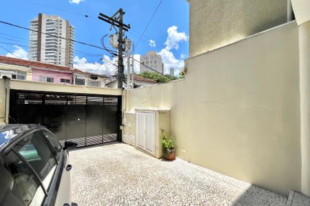Casa à venda com 225m², 3 quartos e 2 vagas Casa à venda com 225m², 3 quartos e 2 vagasGaragem