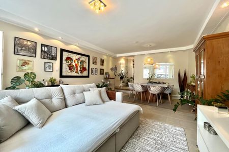 Sala de casa para alugar com 3 quartos, 225m² em Mirandópolis, São Paulo