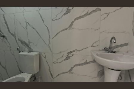 Casa de condomínio para alugar com 100m², 2 quartos e 2 vagasBanheiro Social 1