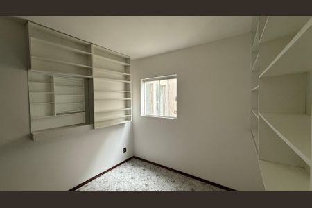 Quarto 01 de apartamento para alugar com 2 quartos, 72m² em QNL 2, Brasília