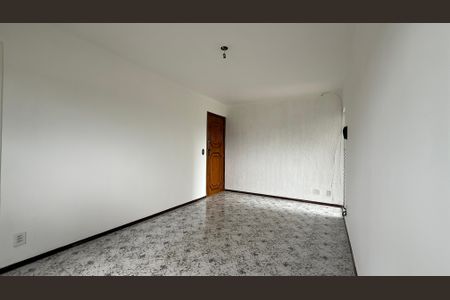 Sala de apartamento para alugar com 2 quartos, 72m² em QNL 2, Brasília