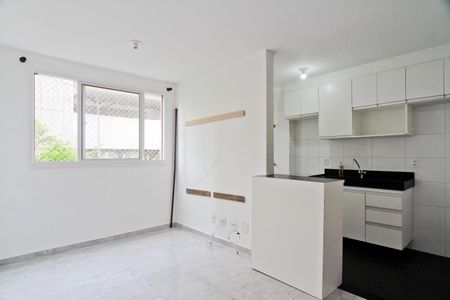 Sala de apartamento para alugar com 2 quartos, 45m² em Jardim Iris, São Paulo