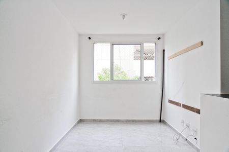 Sala de apartamento para alugar com 2 quartos, 45m² em Jardim Iris, São Paulo