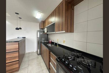 Apartamento para alugar com 55m², 2 quartos e 2 vagas Apartamento para alugar com 55m², 2 quartos e 2 vagasCozinha