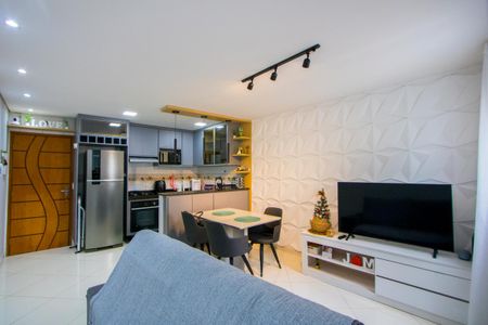Sala de apartamento para alugar com 2 quartos, 120m² em Vila Cecilia Maria, Santo André