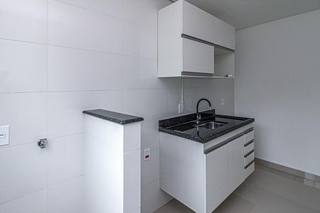 Apartamento para alugar com 33m², 1 quarto e sem vagacozinha e área de serviço 4