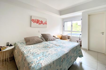 Apartamento à venda com 219m², 4 quartos e 4 vagasSuite 3